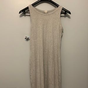 This H&M dress is gray and long at the bottom with no sleeves
